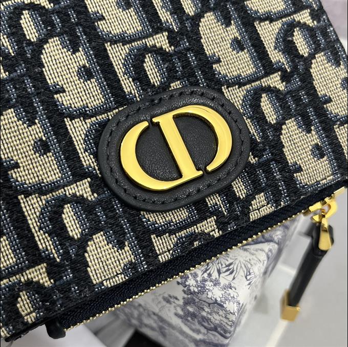 2025228Y 200P182141466